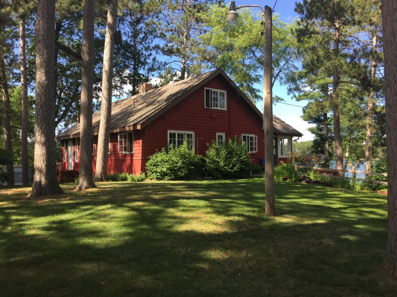 Rainbow'S End Resort Camp Chetek Exteriör bild